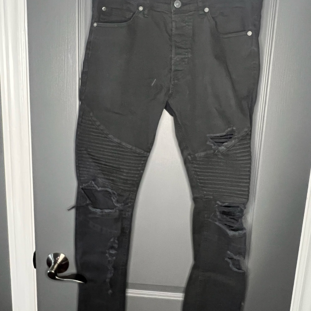 H&M divide black ripped skinny jeans